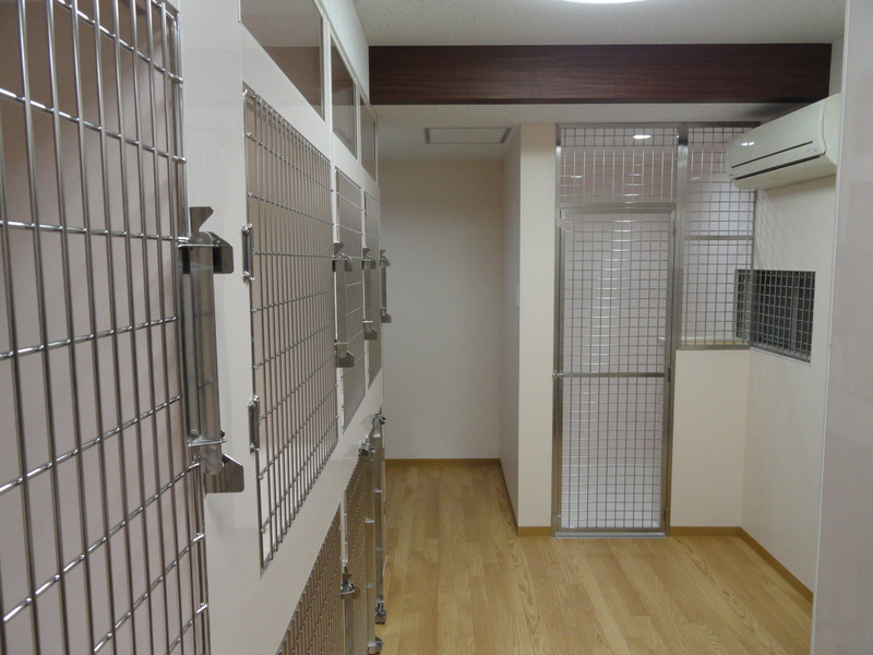 横浜で長年使用したワンちゃんネコちゃんルームを快適リフォーム！